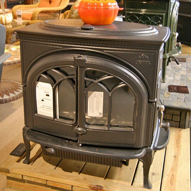 iron stove for heating in dyersville ia