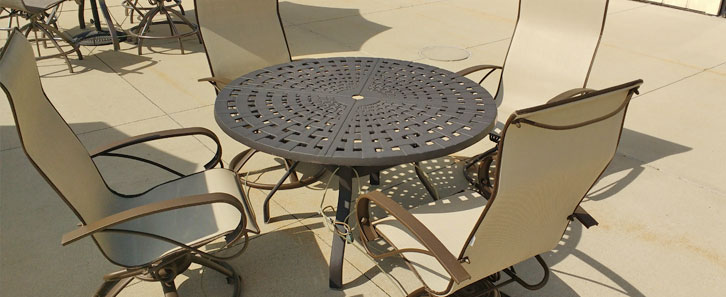 home crest outdoor patio tables and lawn chairs