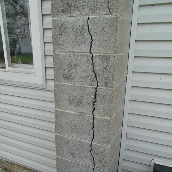 cracked chimney repair Apple Canyon IL